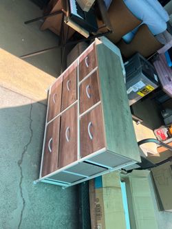 7 Drawers Dresser