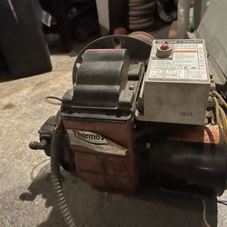 Honeywell R8184G 4009 oil burner control