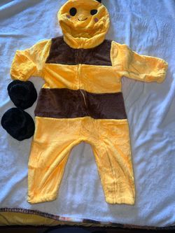 Beautiful bee costume $20