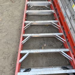 Escalera seminueva 12 pies 180 cada una