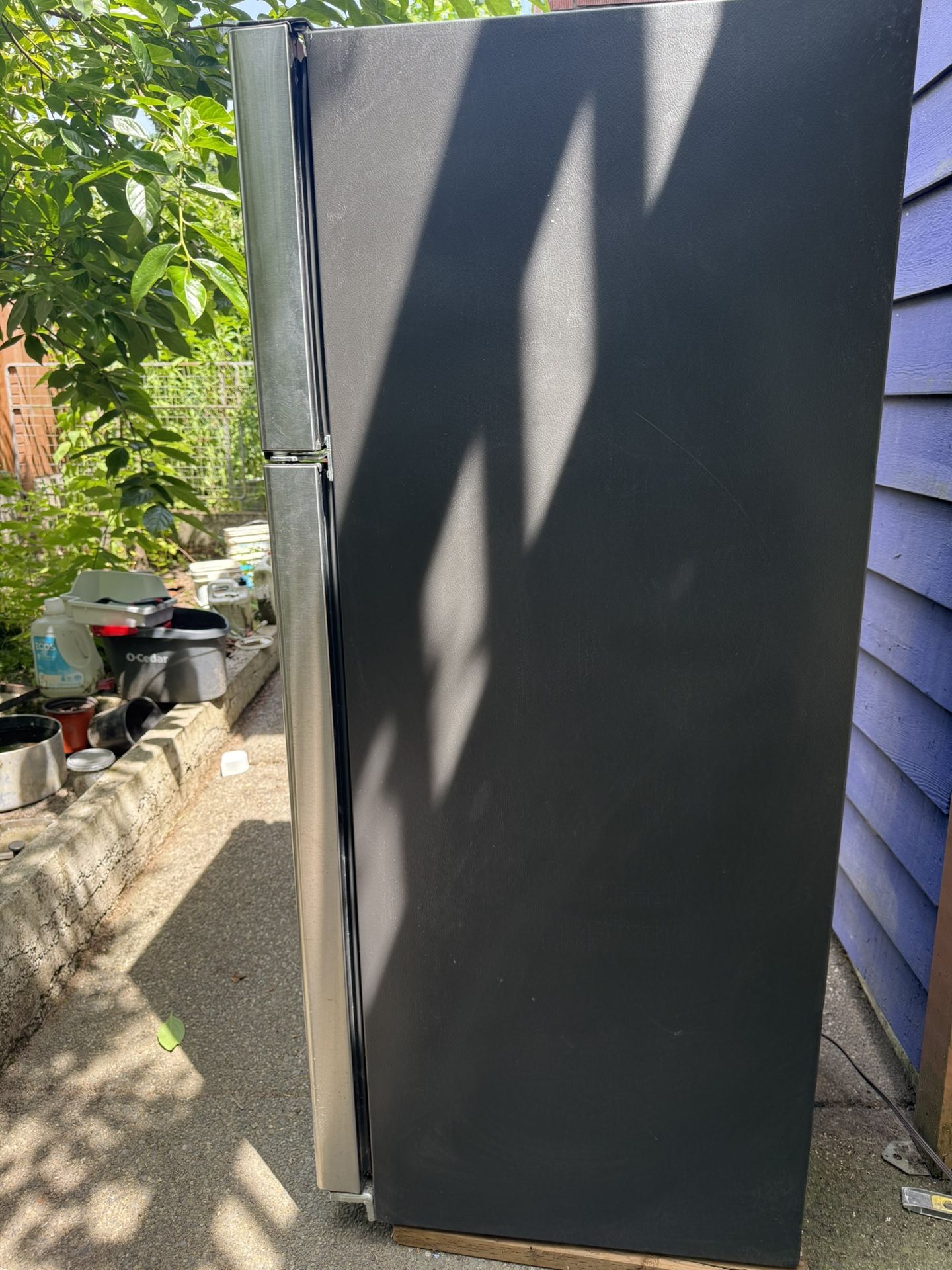 Stainless Steel Refrigerator – Clean & Works Perfect