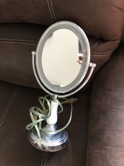 Professional lightning make up mirror