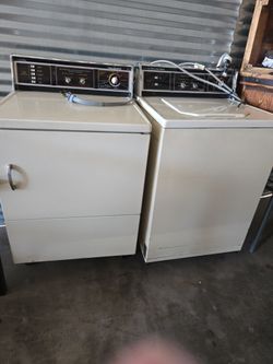 Heavy Duty General Electric washer and dryer work good