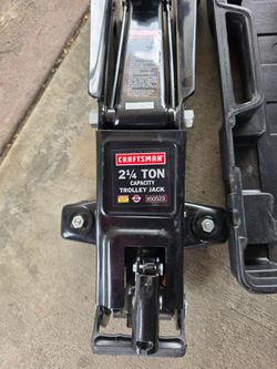 Car hydraulic jack