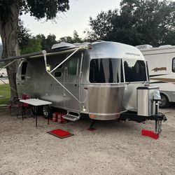 2017 Airstream 23FD
