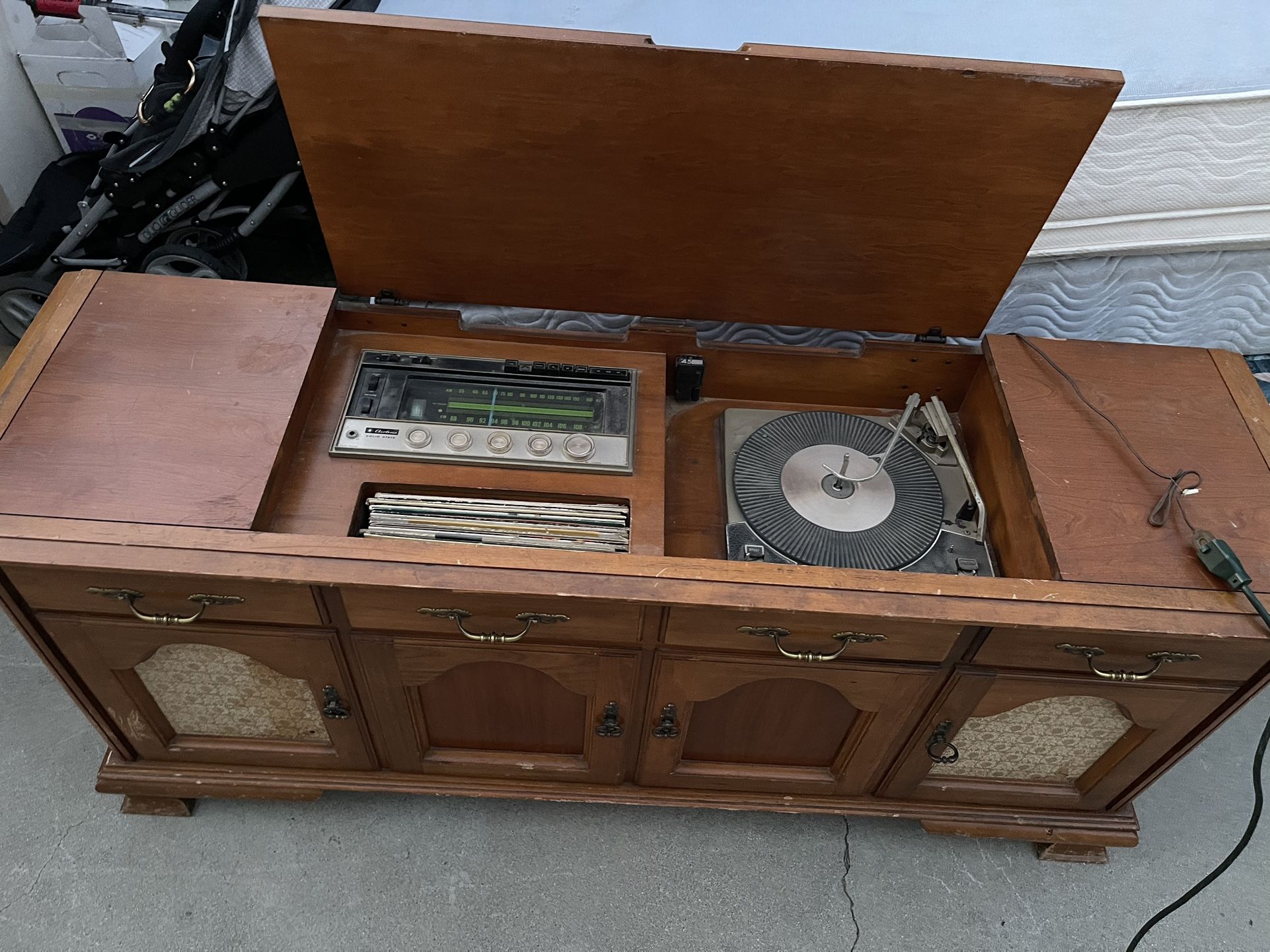 Vintage Airline Record Player Console