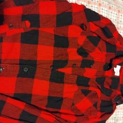 Camisa De Mujer Size M En Buenas Condiciones $9