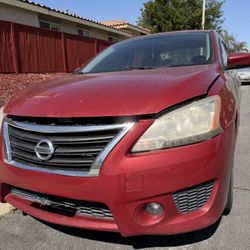 2013 Nissan Sentra SR (For Parts — Transmission Out)