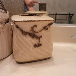 Tissue Box