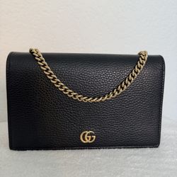 Authentic Gucci Marmont wallet on chain in black calfskin