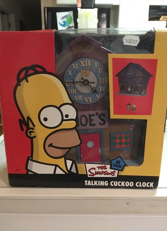 Simpsons Talking Cuckoo Clock - Moe's Tavern