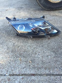 ford fucion 2010 to 2012 R hadlight