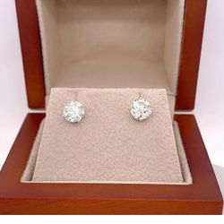 Round Brilliant Diamond 1.50 TCW Stud Earrings in 14kt White Gold