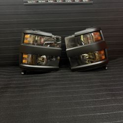 2015 - 2019 Chevy Silverado 2500 / 3500 HD Headlights Black NEW 