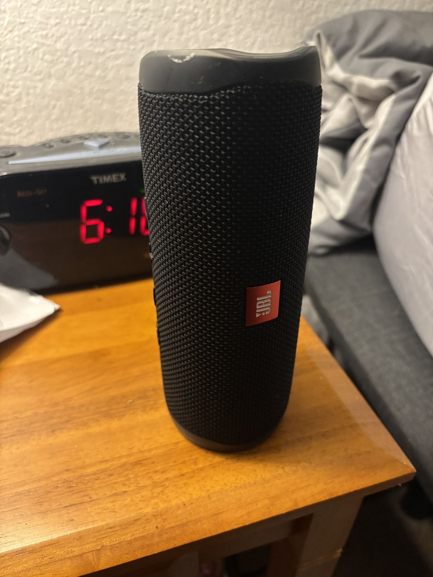 JBL Flip 5