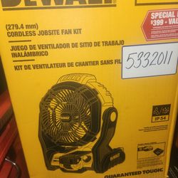 DEWALT 8-in Indoor/Outdoor Jobsite Fan, Battery Powered, in Yellow