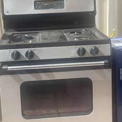 GE Gas Range