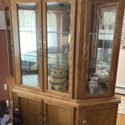 FREE OAK HUTCH! Must Pick It up ASAP.  