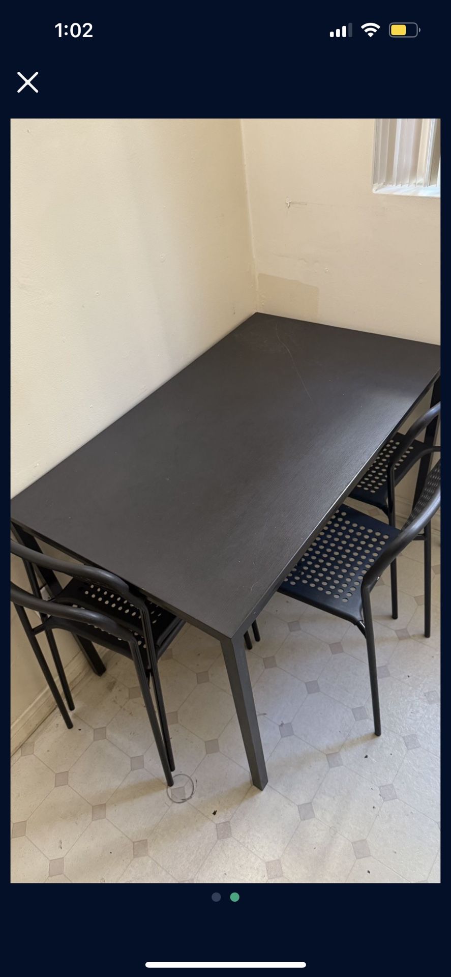 Black Table With 4 Chairs 