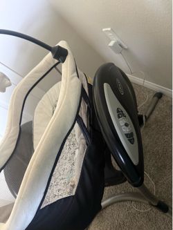Graco swing bassinet