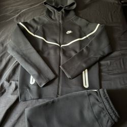 Reflective Nike Tech 