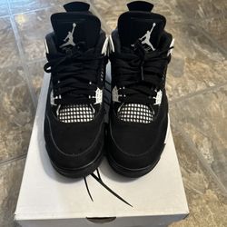 Jordan 4 White Thunder 