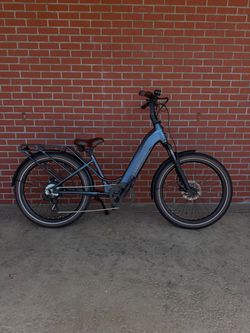 Magnum Wave E-Bike