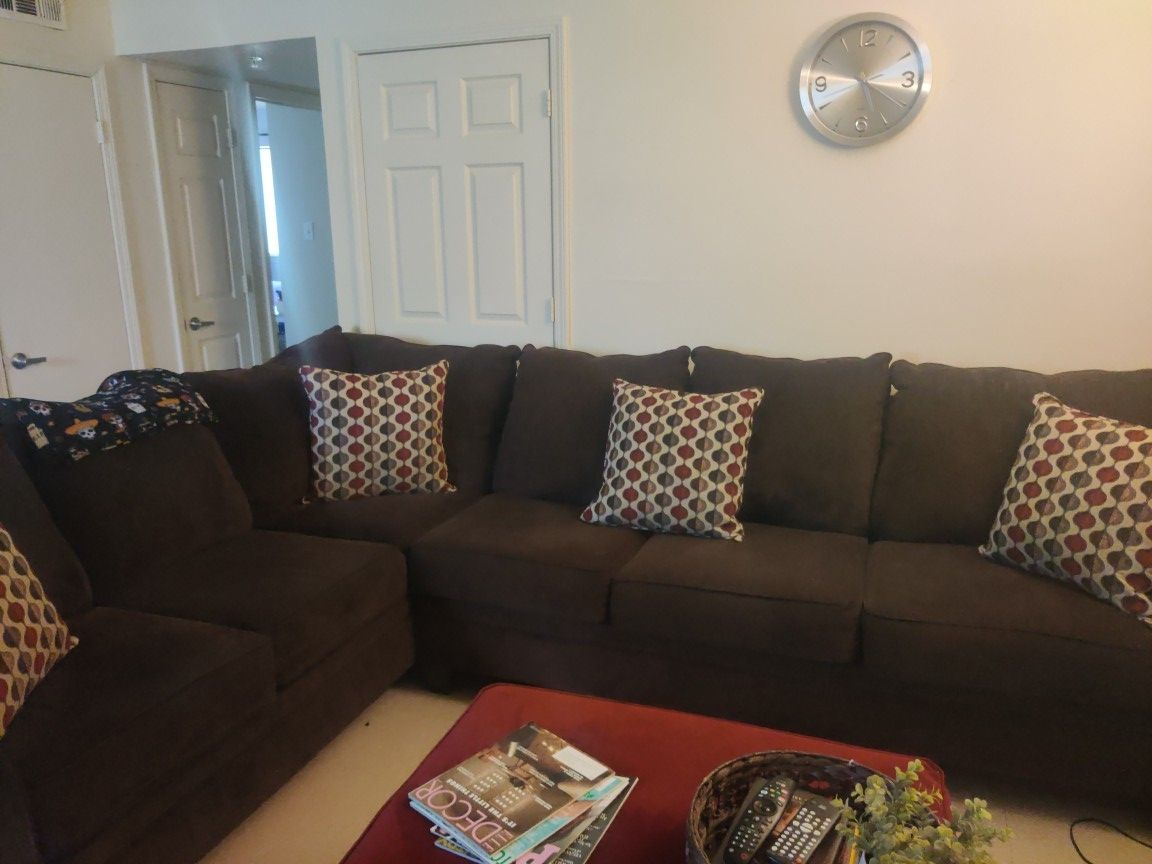 Sectional Sofa /Chocolate Brown