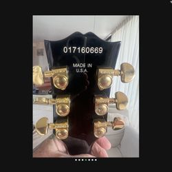 FAKE GIBSON LES PAUL CUSTOM BEING SOLD!!
