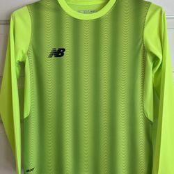 boys sz M new balance shirt