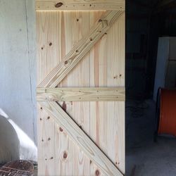 Interior sliding barn door farmhouse