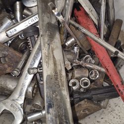 Bucket Of Sockets Name Brand Miscellaneous Ect