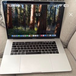 MacBook Pro 15” Touch Bar Touch ID. 2019 2.6ghz i7 16gn ram