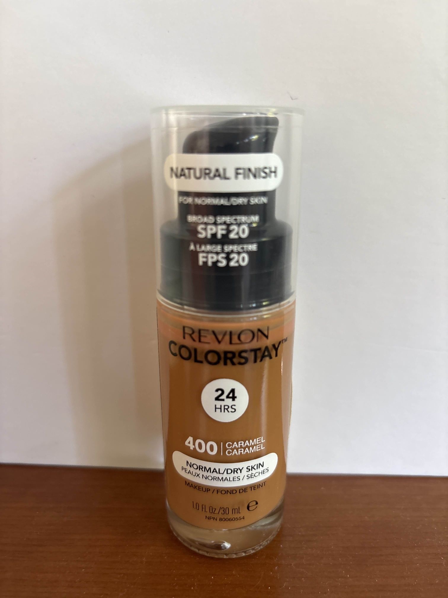 Revlon ColorStay 24HR SPF15 Foundation – Shade 400 Caramel