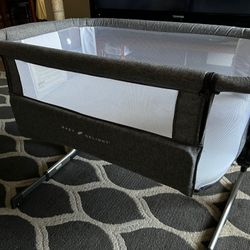 bassinet 