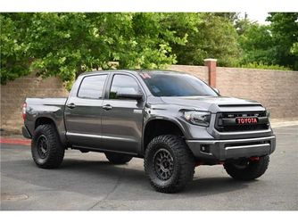 2014 Toyota Tundra CrewMax