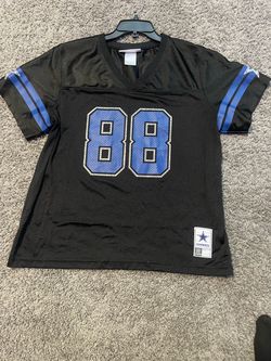 Shirts 👚 COWBOYS $9 size Xl
