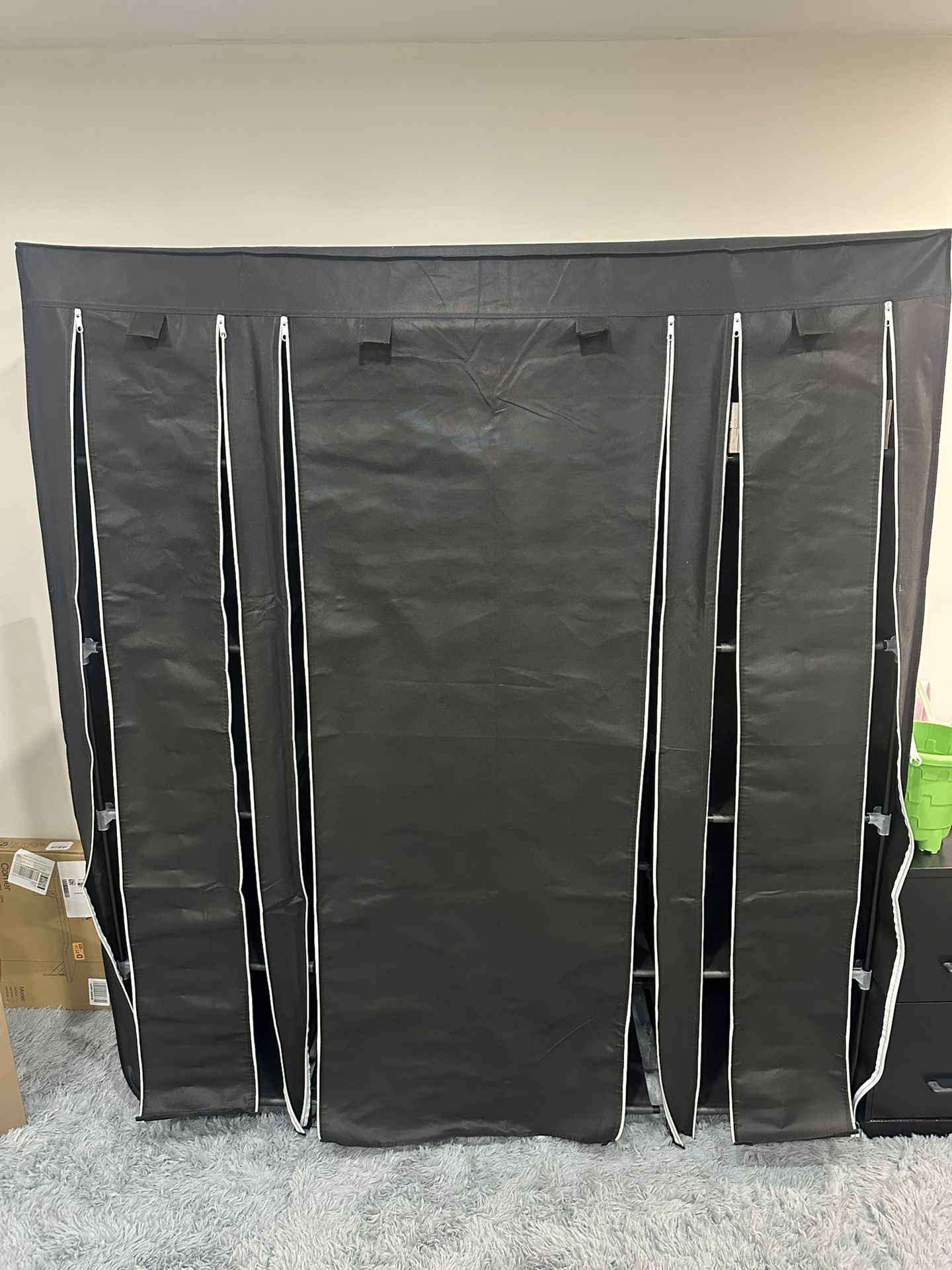 Portable Closet