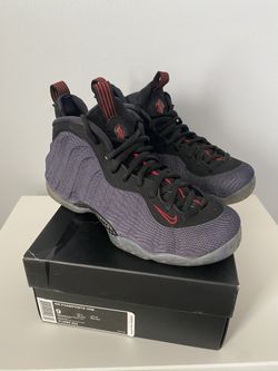Air Foamposite One men’s Size 9.