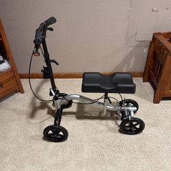 Nova Knee Scooter 