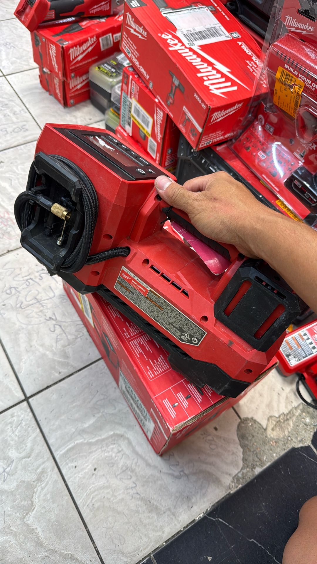Milwaukee M18 Inflator Tool Only