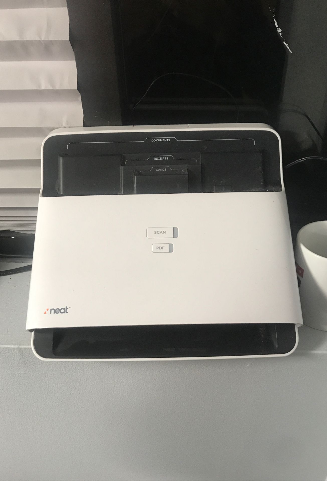 Neat Desk
