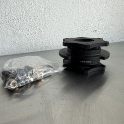 SFI 42.1/6- Bolt Steering Wheel Quick Release Adapter, matte black