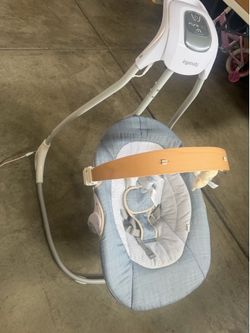 Ingenuity Simple Comfort Compact Baby Swing with Wood Toy Bar - Chambray