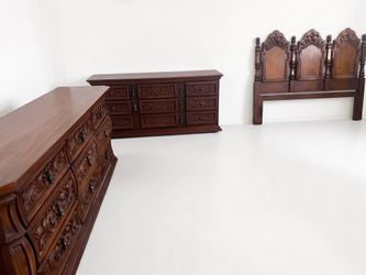 Vintage Spanish Revival Hacienda Bedroom Set – Solid Wood Carved Furniture