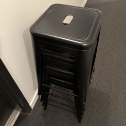 4 Stacking Counter Height Stools (black)