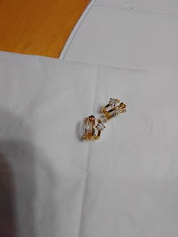 Rhinestone earrings