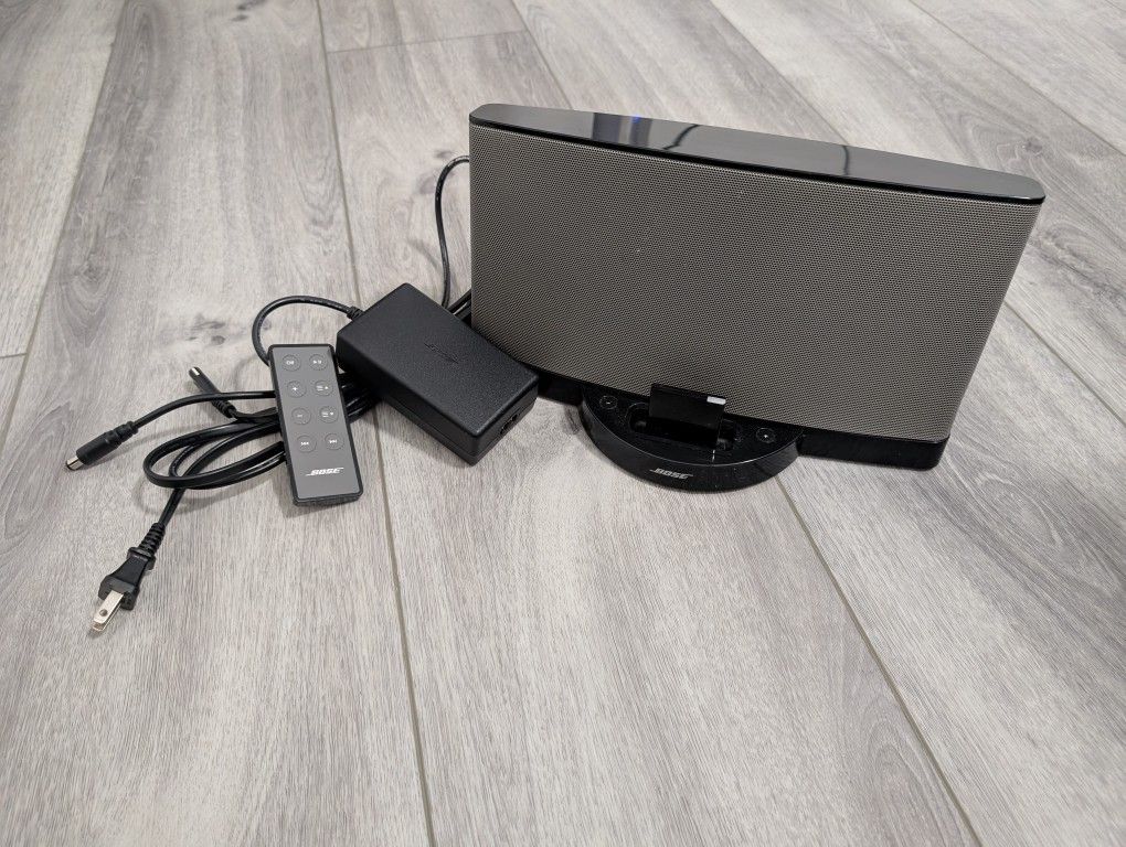 Bose SoundDock Series II. Black (Used)
