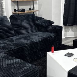 Modular Sectional Couches 