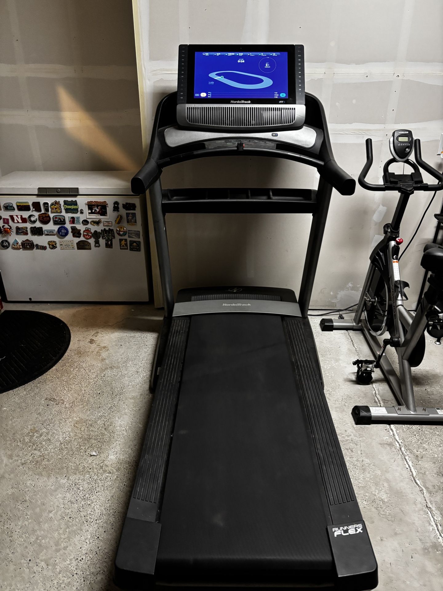 Nordictrack Runners Flex iFit Commercial 2950 Treadmill